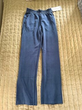 Lululemon Blue Softstreme HR Pants- new w/ tags